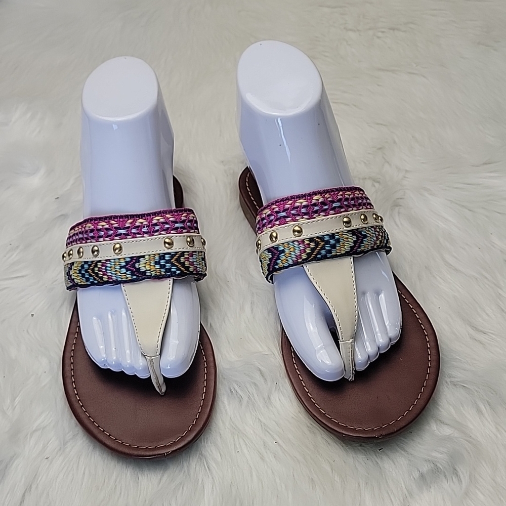 CIRCUS | SAM EDELMAN Brice Boho Southwestern Embroidered Thong Open Toe Sandals‎